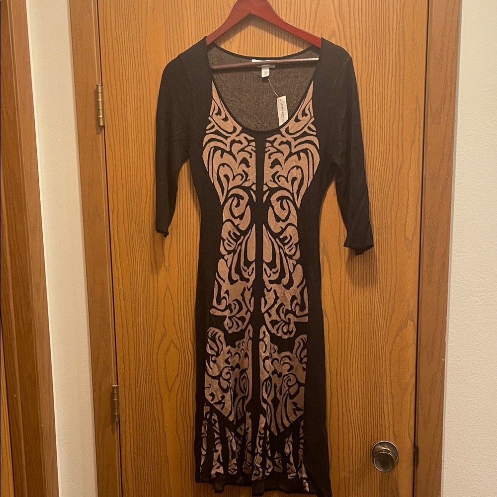 dressbarn Black and Tan Long Sleeve Dress